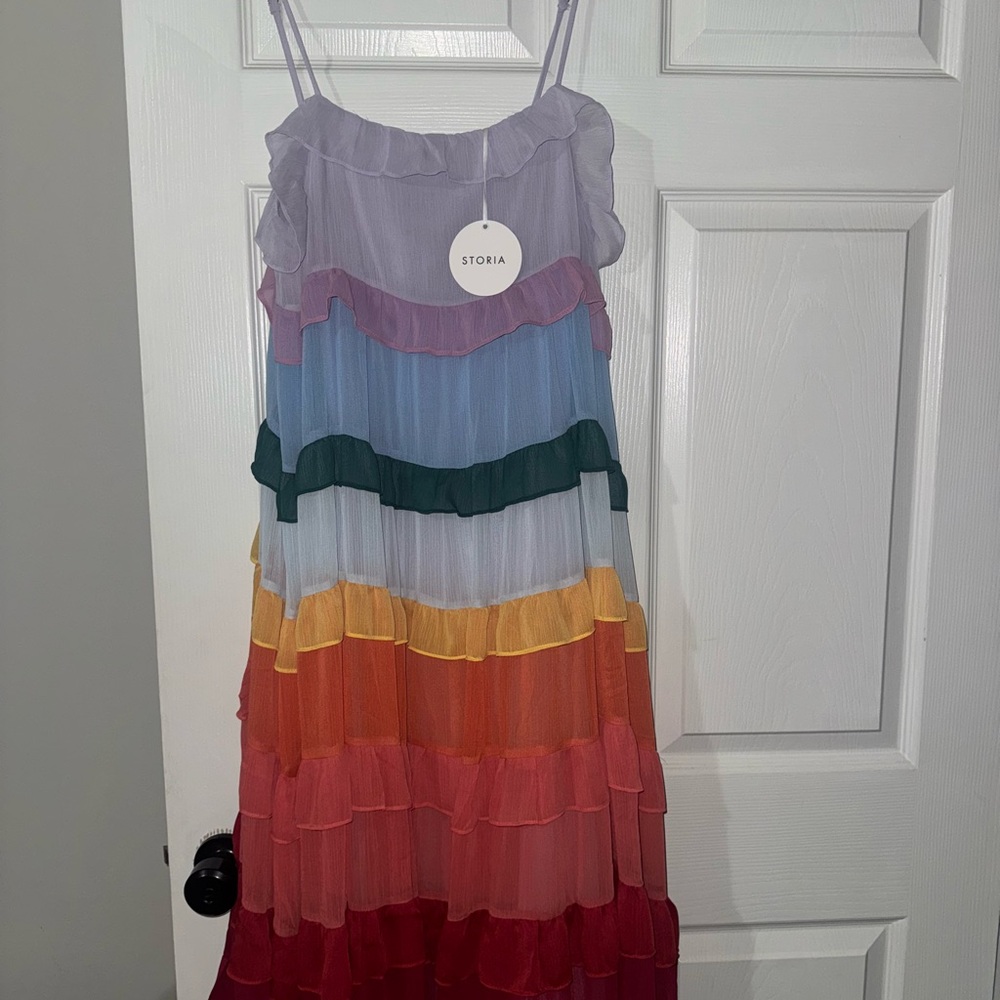 Storia Colorful Layered Dress